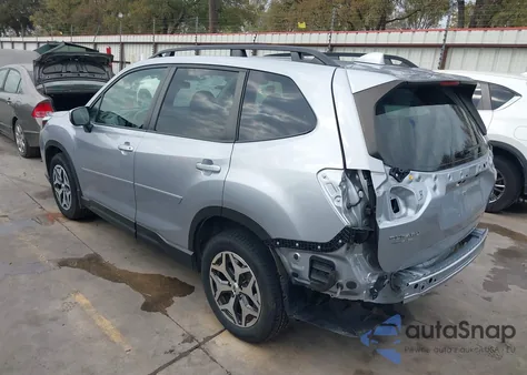 2022 Subaru Forester Premium from USA, damaged, VIN JF2SKADC8NH431404